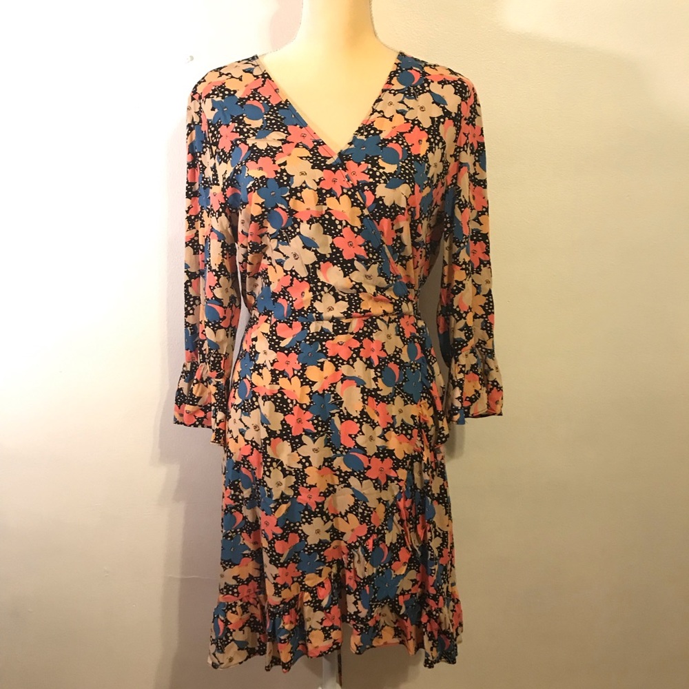 NWT XHILARATION wrap dress ruffles floral print